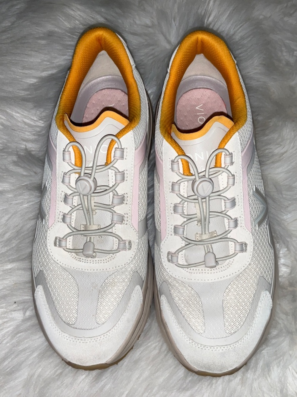 Vionic Women's Cream Sneaker with Yellow Trim - Picture 2 of 10